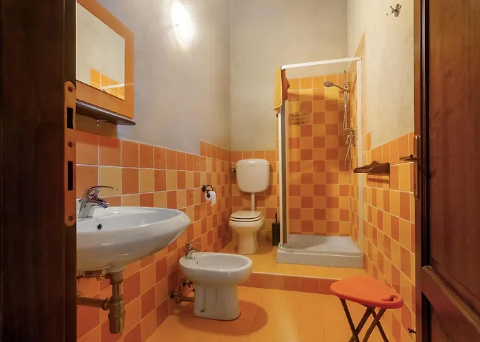 Borghetto Flat Con Piscina