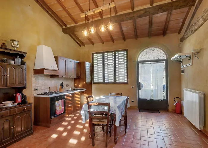 Borghetto Flat Con Piscina בארברינו די ואל ד'אלסה