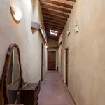 Апартаменты Borghetto Flat Con Piscina Барберино-Валь-д'Эльса