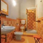 Borghetto Flat Con Piscina *