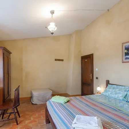 Borghetto Flat Con Piscina * Barberino di Val dʼElsa